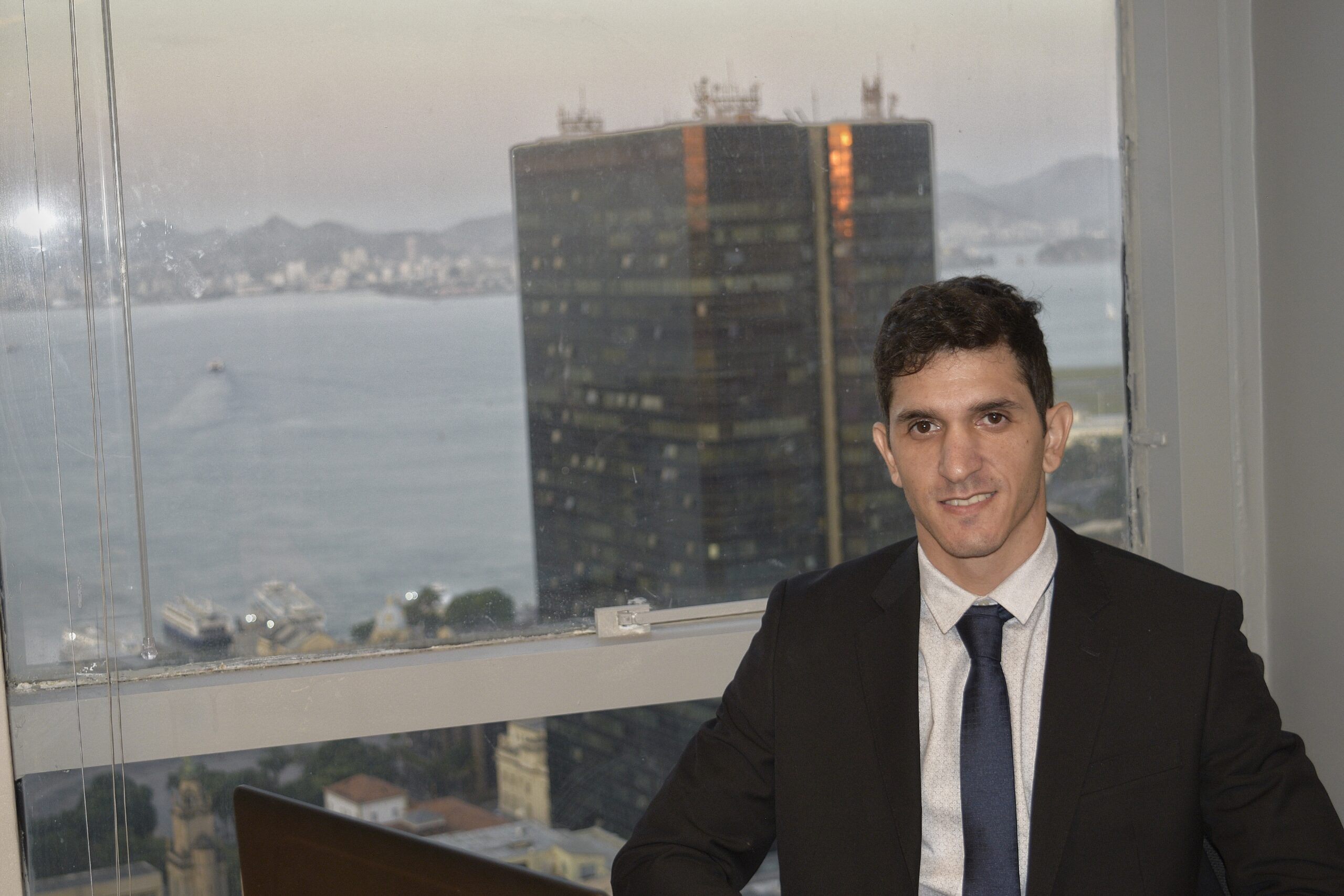 advocacia com especialistas em direito de família, direito de e direito de sucessões e também direito do consumir